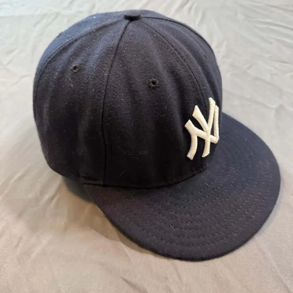 New Era 59FIFTY New York Yankees Hat 7 5/8 Navy MLB On Field Fitted Cap